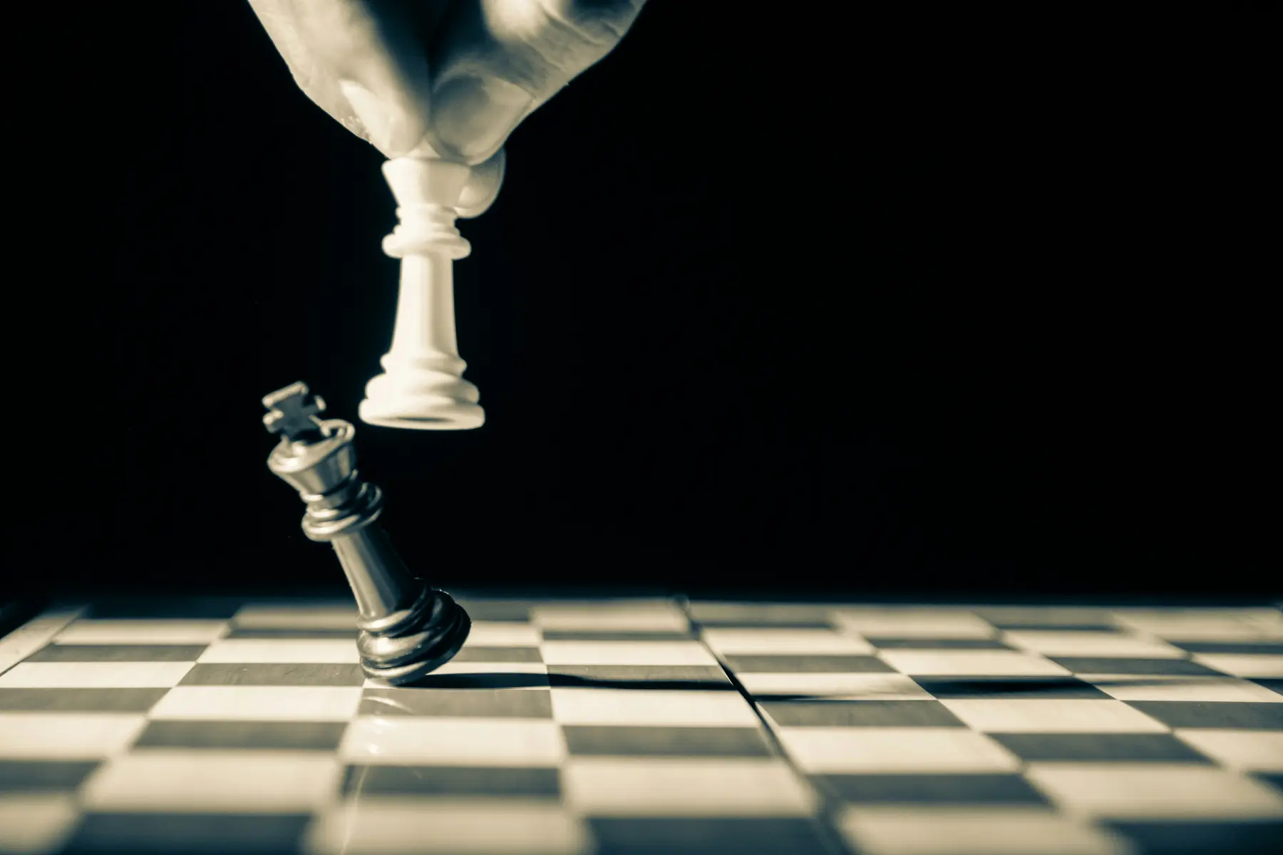 Business evidence and market data supporting strategic decisions